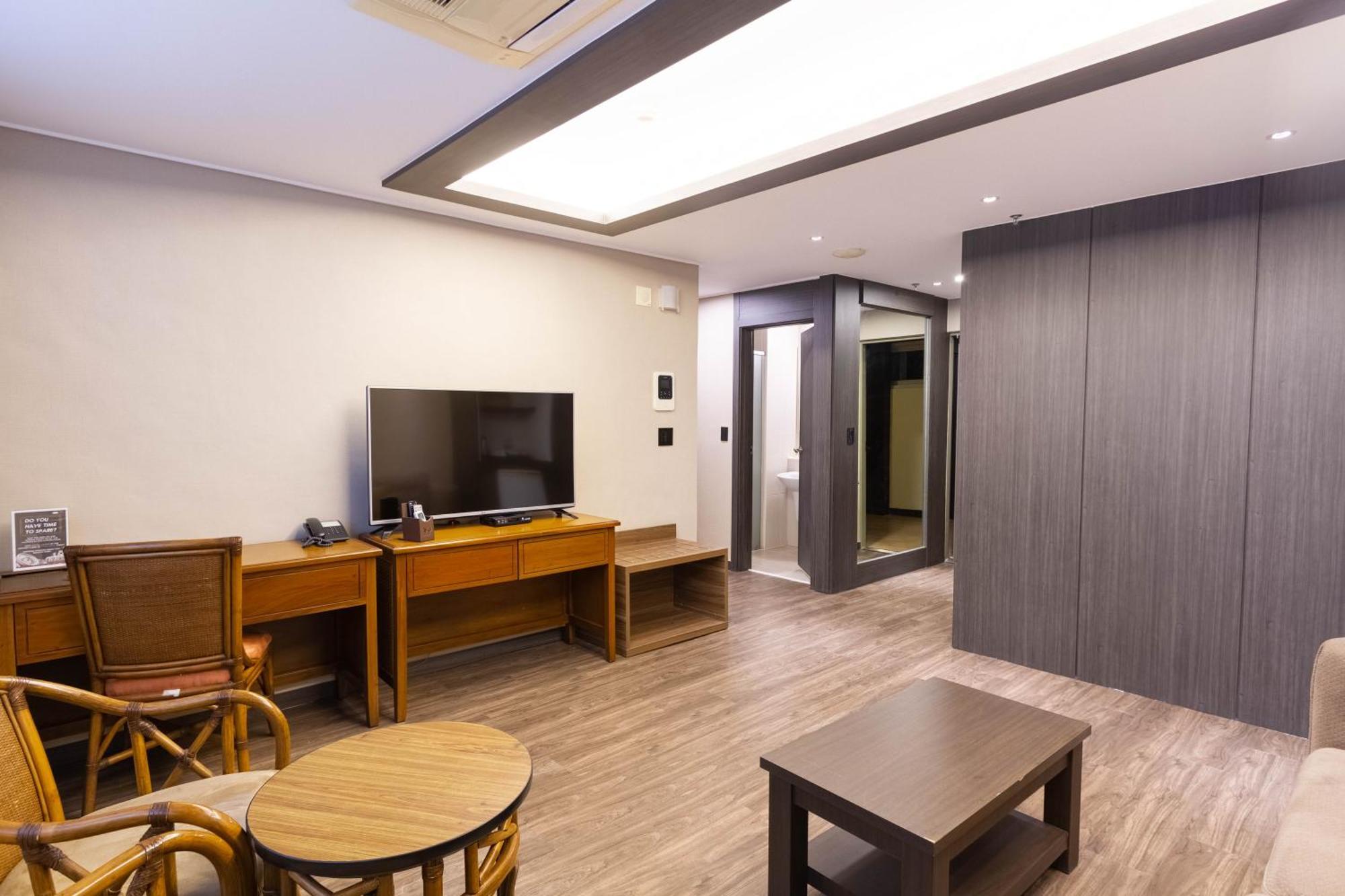 Xenia Hotel Clark Clark Field Zewnętrze zdjęcie