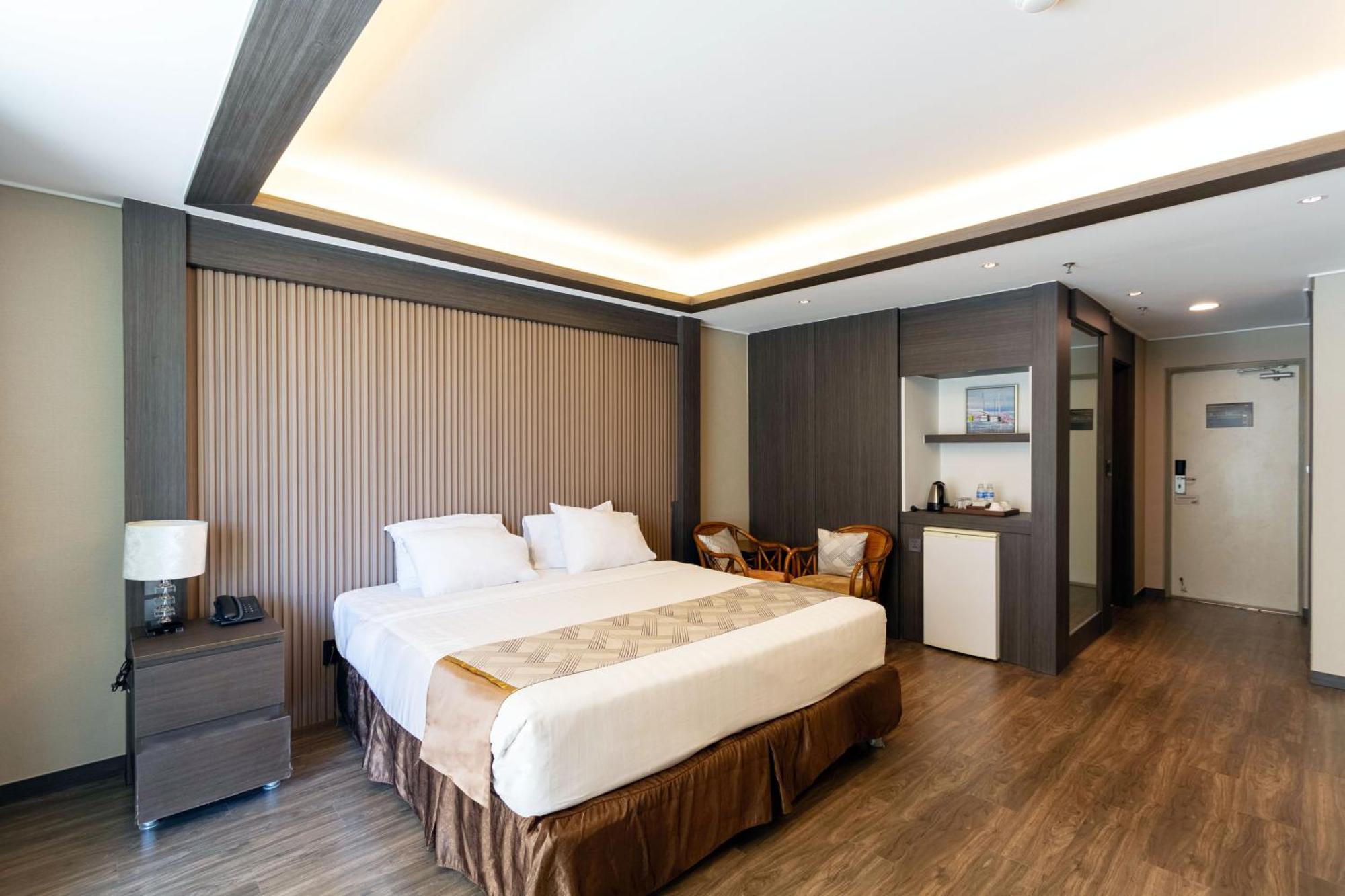 Xenia Hotel Clark Clark Field Zewnętrze zdjęcie