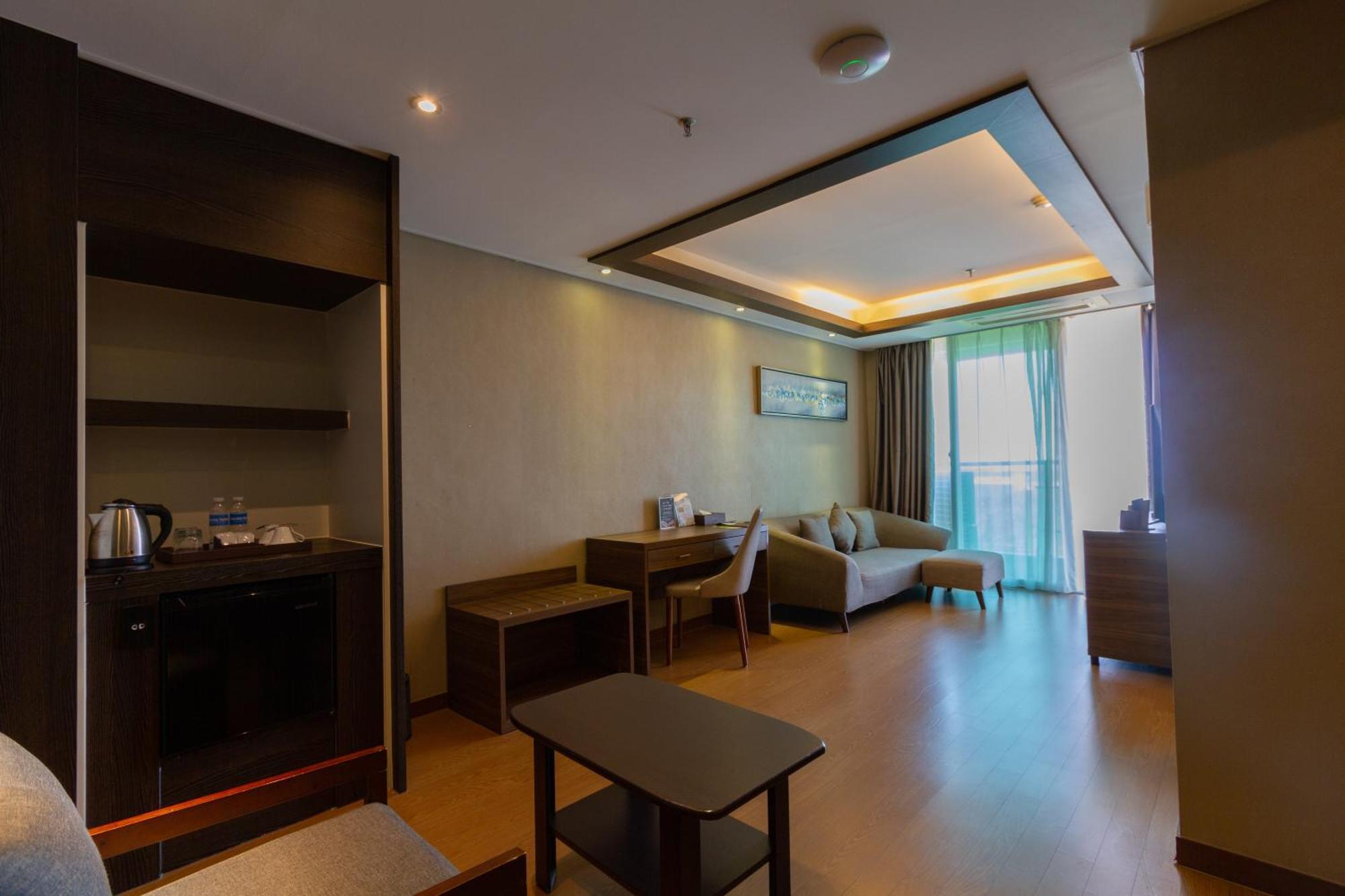 Xenia Hotel Clark Clark Field Zewnętrze zdjęcie