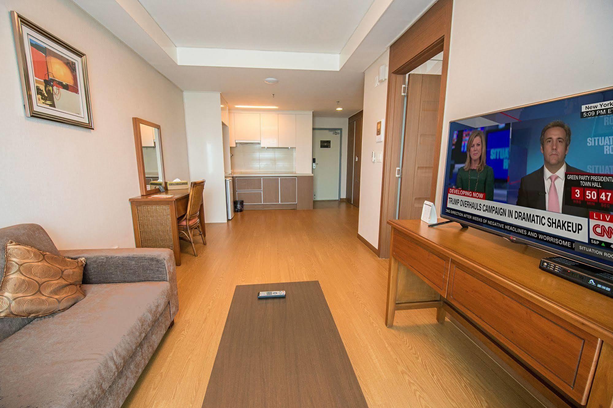 Xenia Hotel Clark Clark Field Zewnętrze zdjęcie
