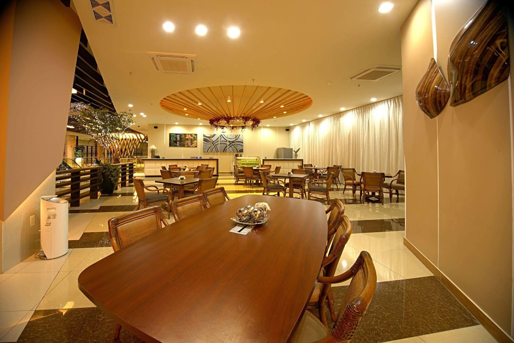 Xenia Hotel Clark Clark Field Zewnętrze zdjęcie