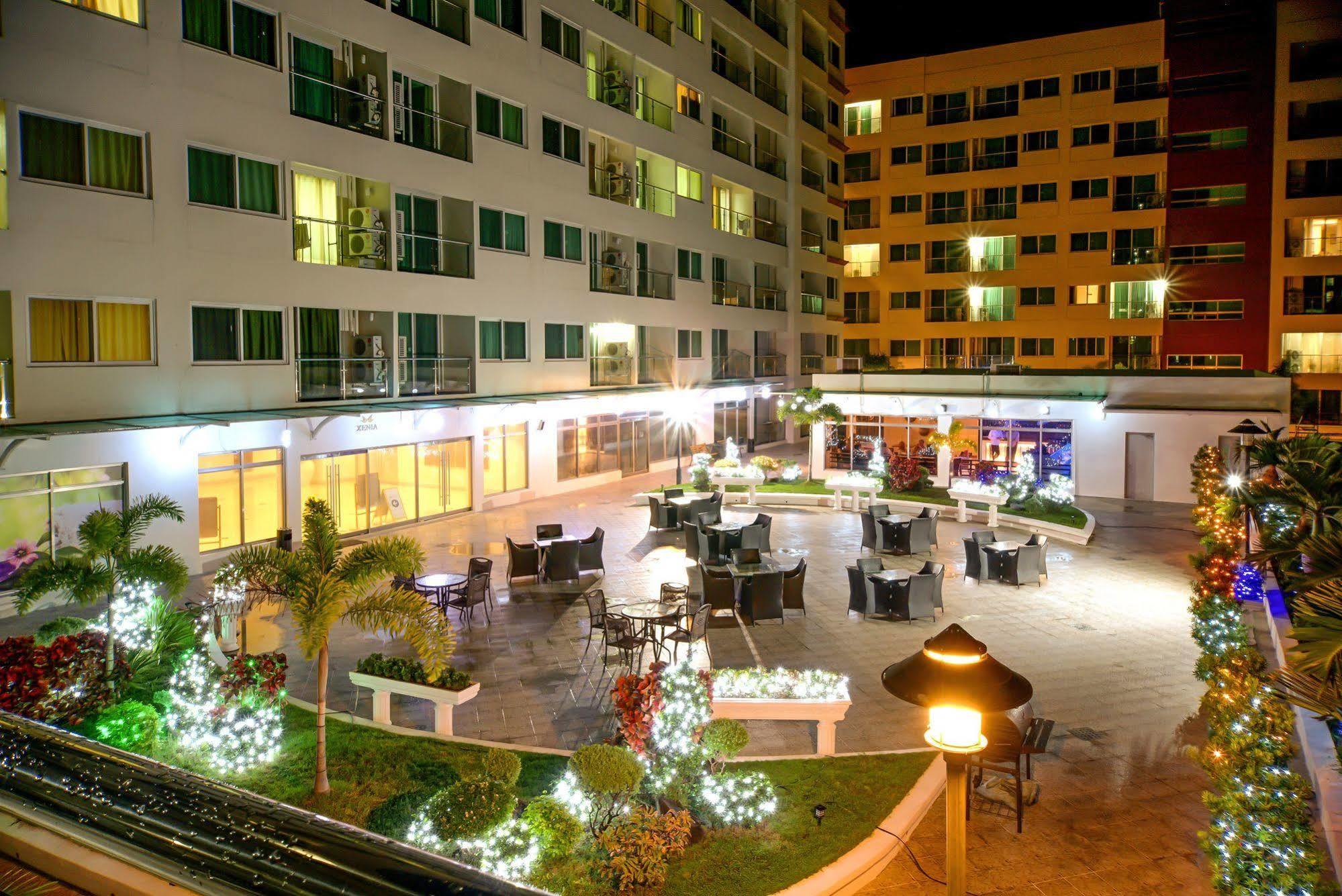 Xenia Hotel Clark Clark Field Zewnętrze zdjęcie
